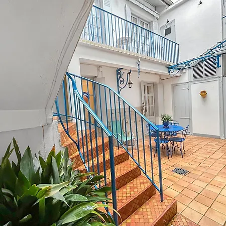 Maison Rustique Avec Patio Prive 波城