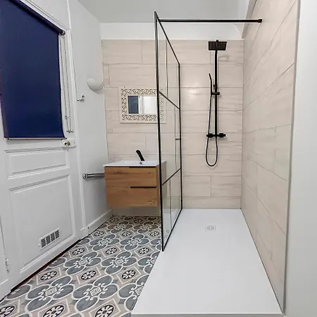 Maison Rustique Avec Patio Prive 别墅 波城