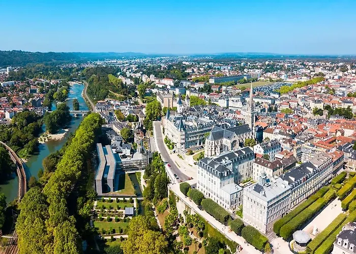 Maison Rustique Avec Patio Privé