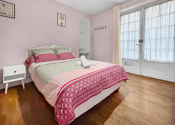 Villa Maison Rustique Avec Patio Privé Pau